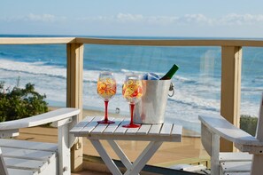 Property grounds - Just steps from the beach - Awesome views! Perfect family beach house! (Santa Cruz)