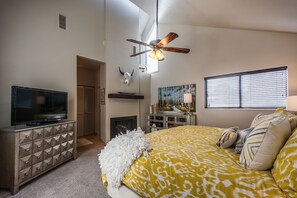 4 habitaciones, tabla de planchar con plancha y cuna de viaje 