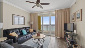 TV, DVD player - Emerald Isle 1401 - Front row beach chair service included! Affordable rates! (Panama City Beach)