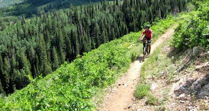 IDEAL 3 BR 2 BA Main St Kaupunkihissi Sijainti Perheystävällinen Great Mountain Views