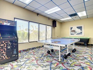 Spielezimmer
