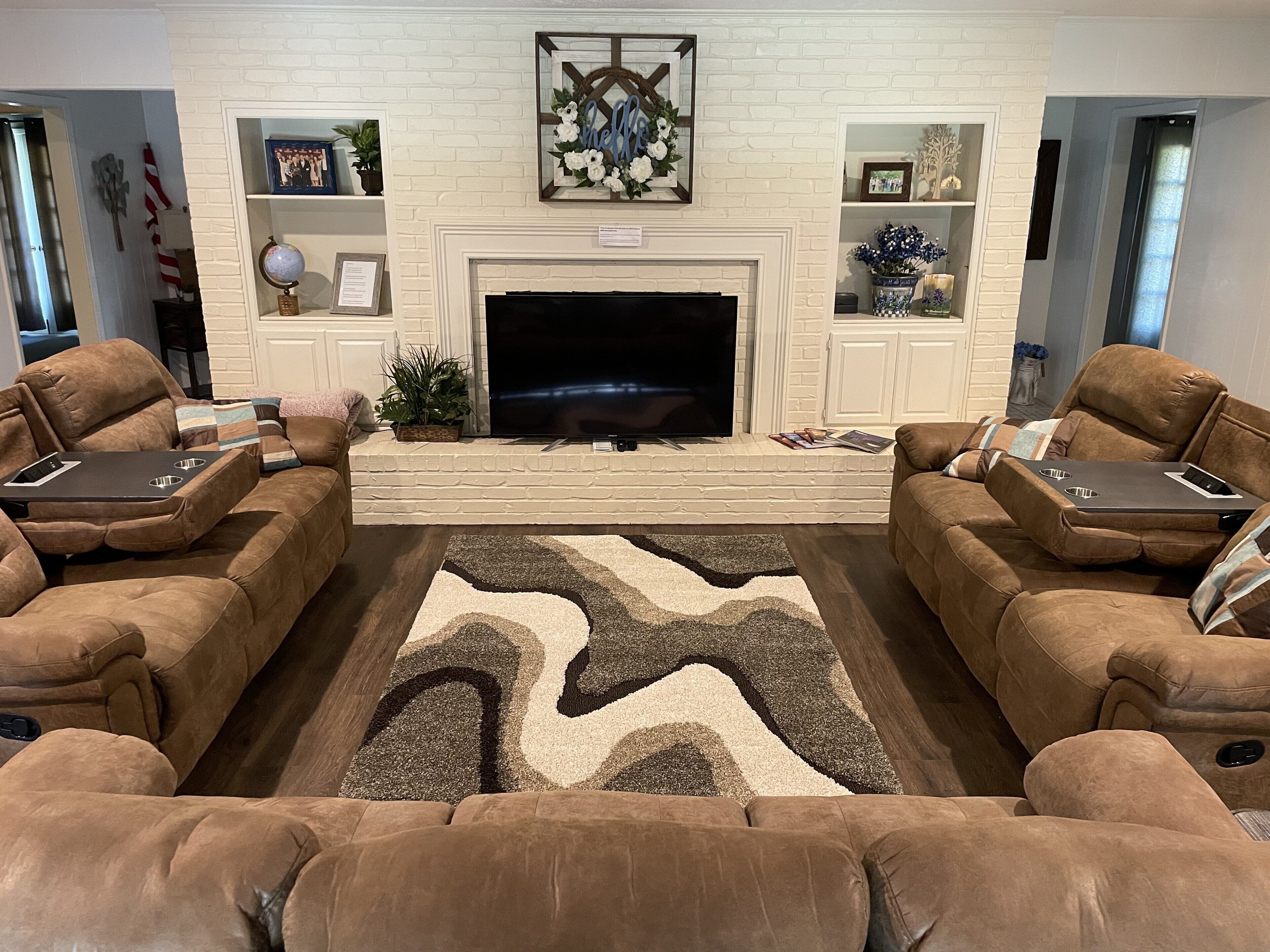 Spacious Home in quiet neighborhood 10 minutes from A&M