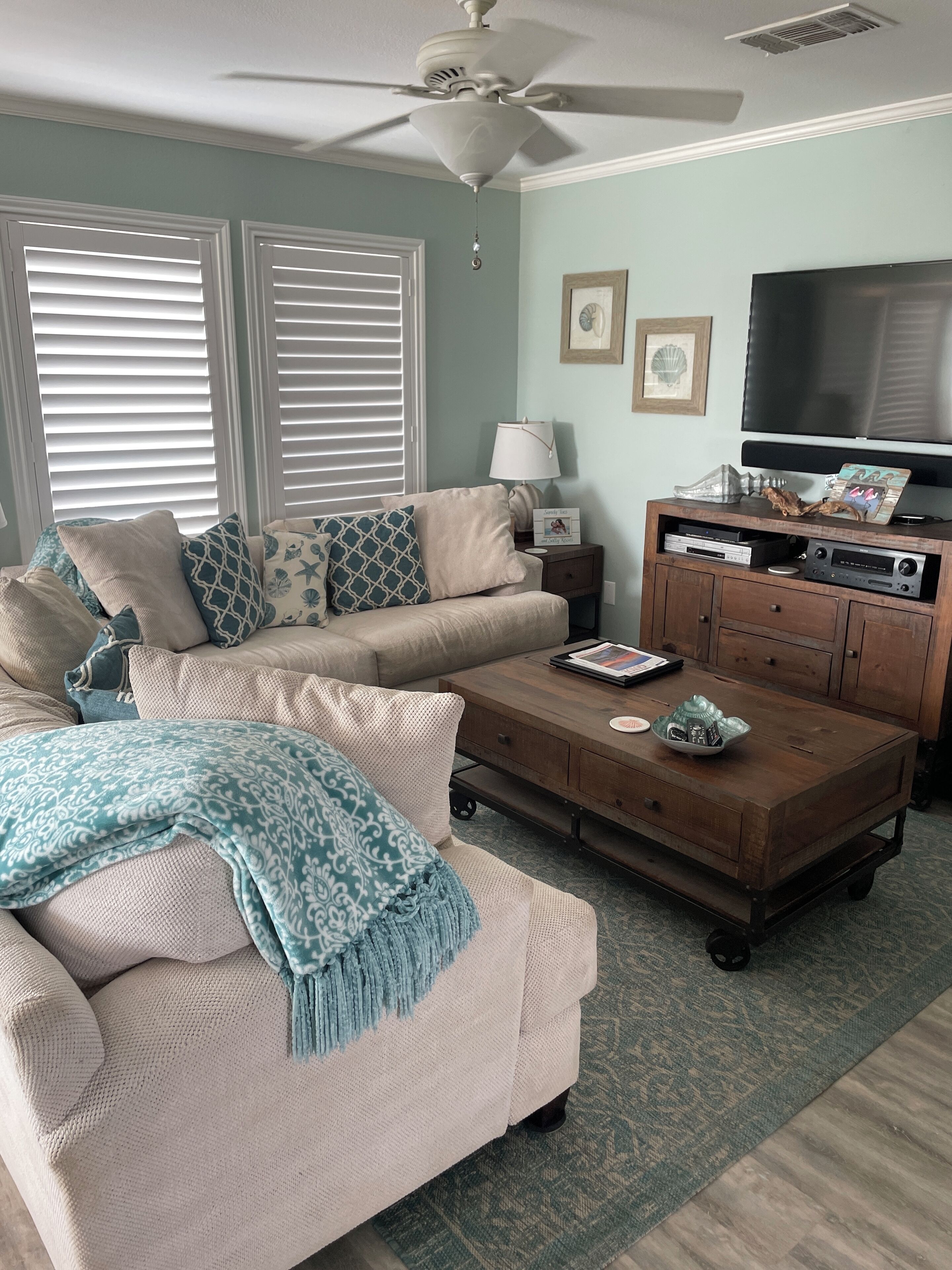 Great Water View! Pets OK! WIFI! Boat parking! Fish Cleaning Station! Ice!