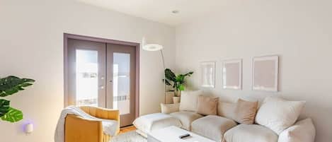 Smart TV, music library, video library