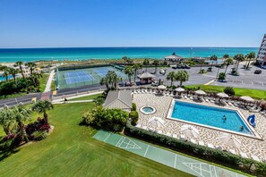 Sports court - The Islander #504 ~ 2 Bedroom 2 Bath ~ Gulf-Front! Incredible Gulf Views! (Destin)