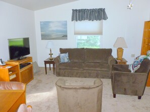 Téléviseur connecté, lecteur de DVD