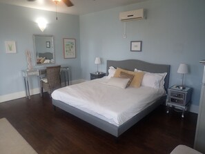 2 bedrooms, in-room safe, iron/ironing board, WiFi