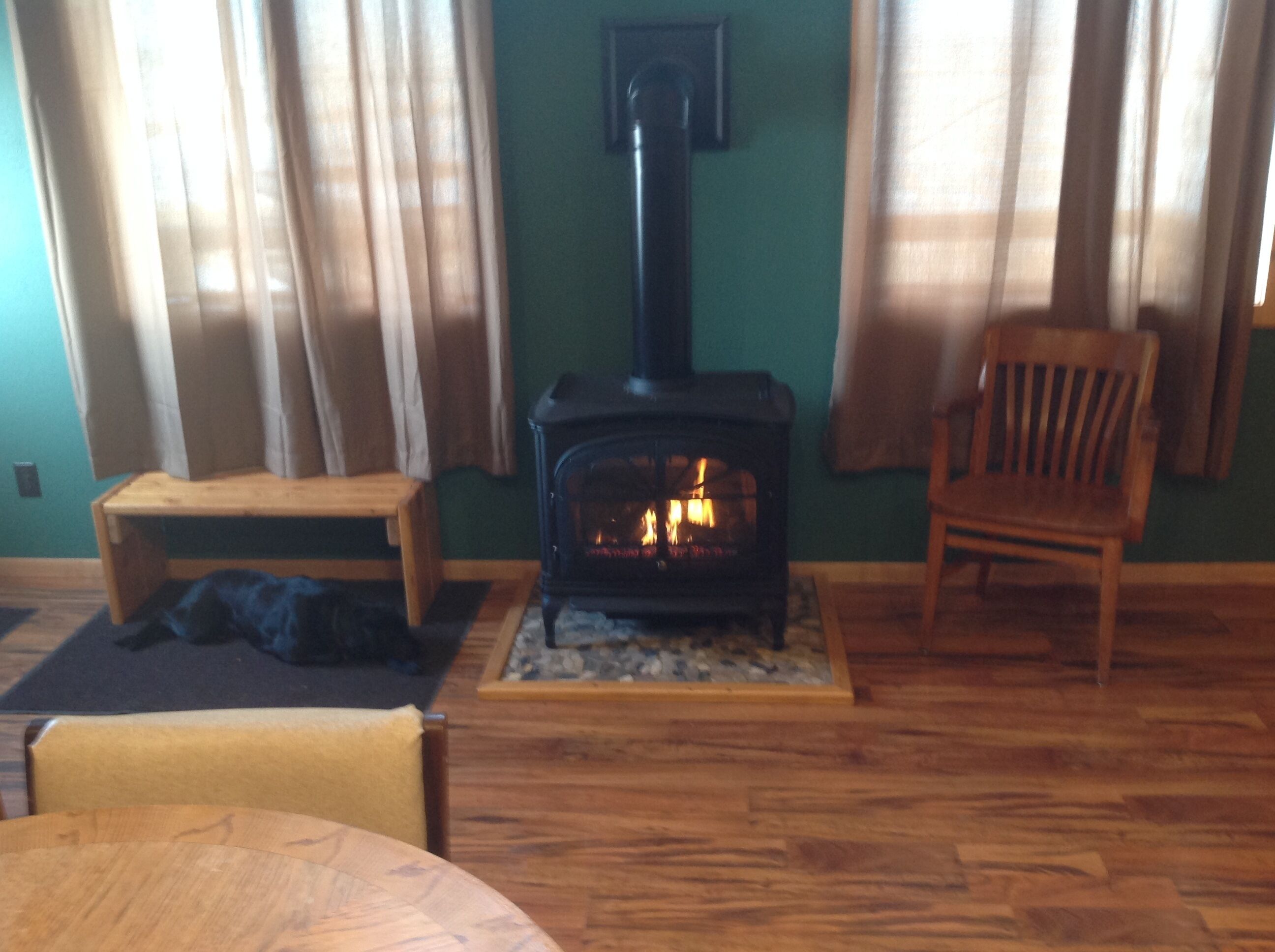 Cozy with great views of prairie