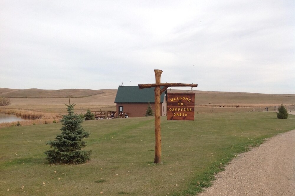 Cozy with great views of prairie