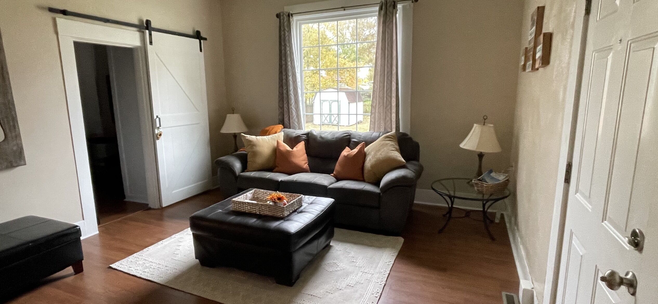 CLOSE TO EVERYTHING - 28 mi to Indy - Shopping - Dining