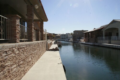 Best Weekend Getaway in Moovalya Keys!