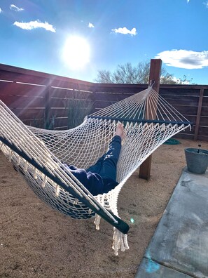 Property grounds - Secluded 20 Acre Retreat with Guest House and Pool/Spa (Joshua Tree)