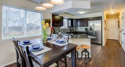 Spacious 4BR w/ EV Charger & Hot Tub