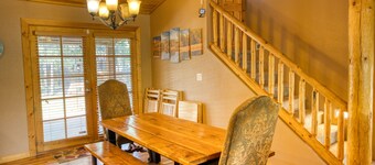 *** LÅT KOZY HÅLL I PINNEN *** Djurvänligt ** STÄNGD GARDIN ***