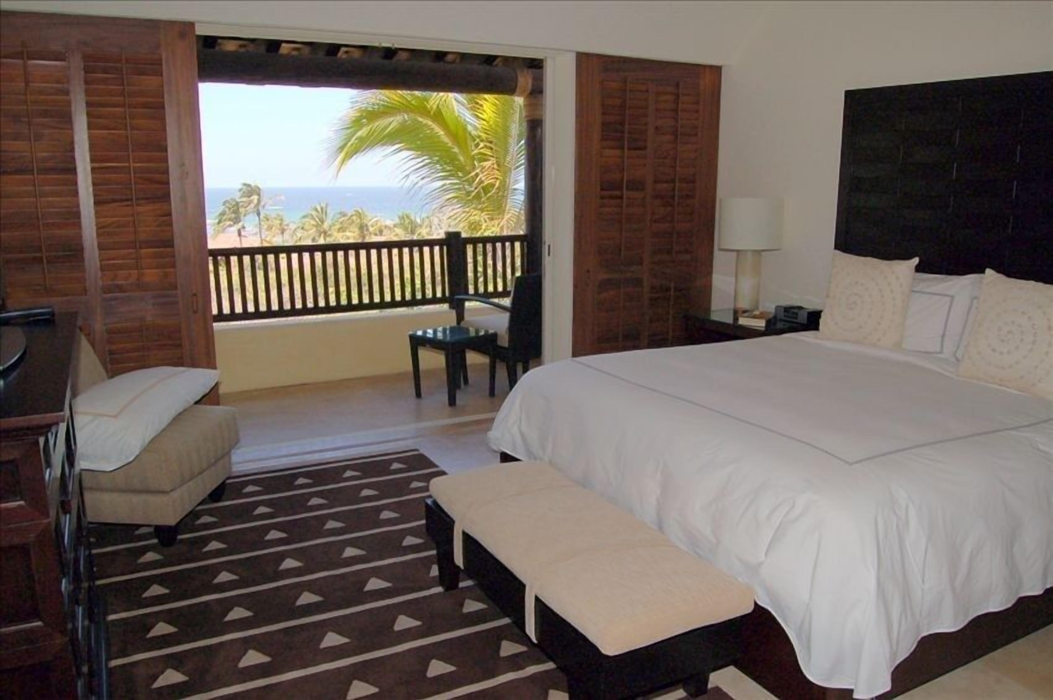 Four Seasons Punta Mita ~ CHRISTMAS 2023 available!