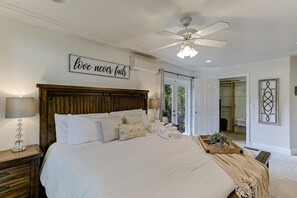 4 多间卧室、办公桌、熨斗/熨衣板、免费 WiFi