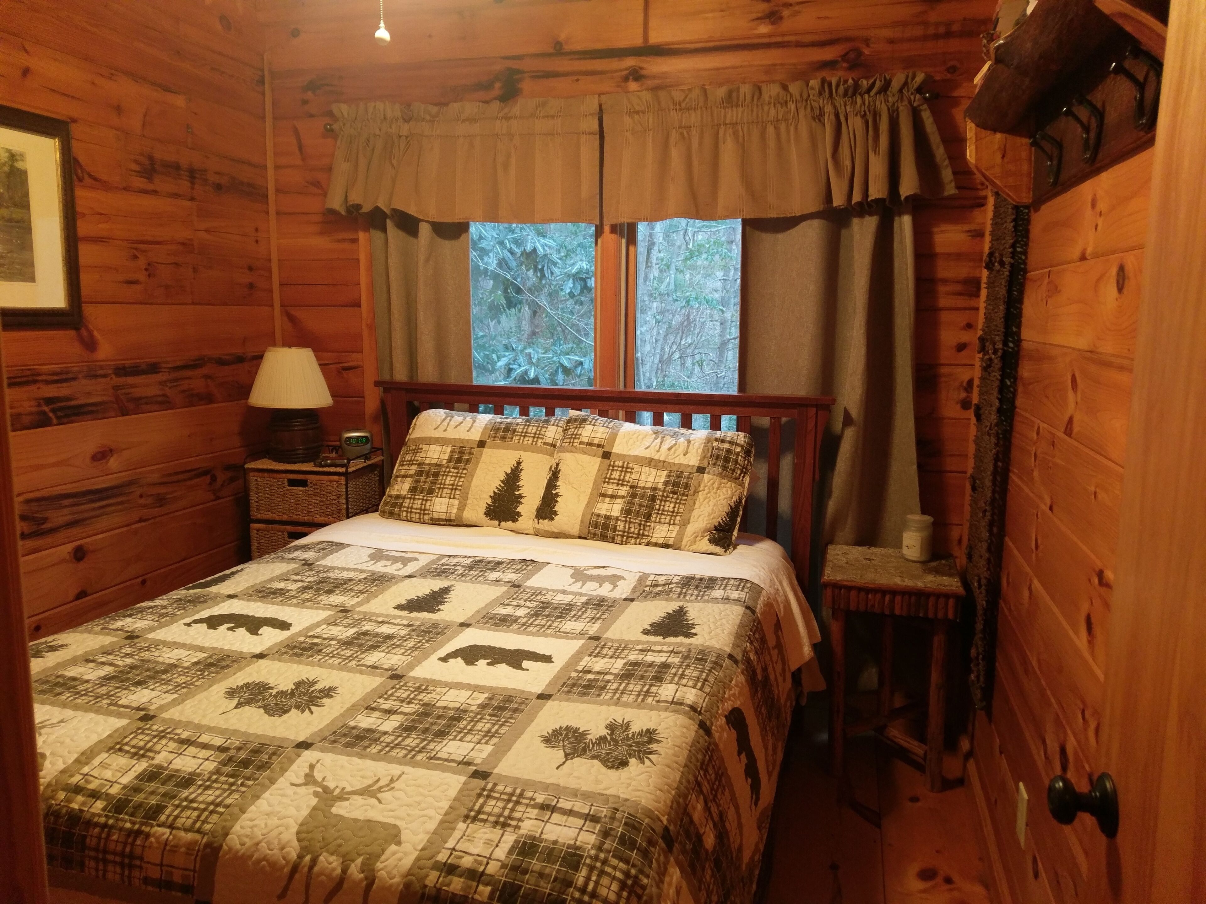 You'll love your stay at 'Trails End' cabin!