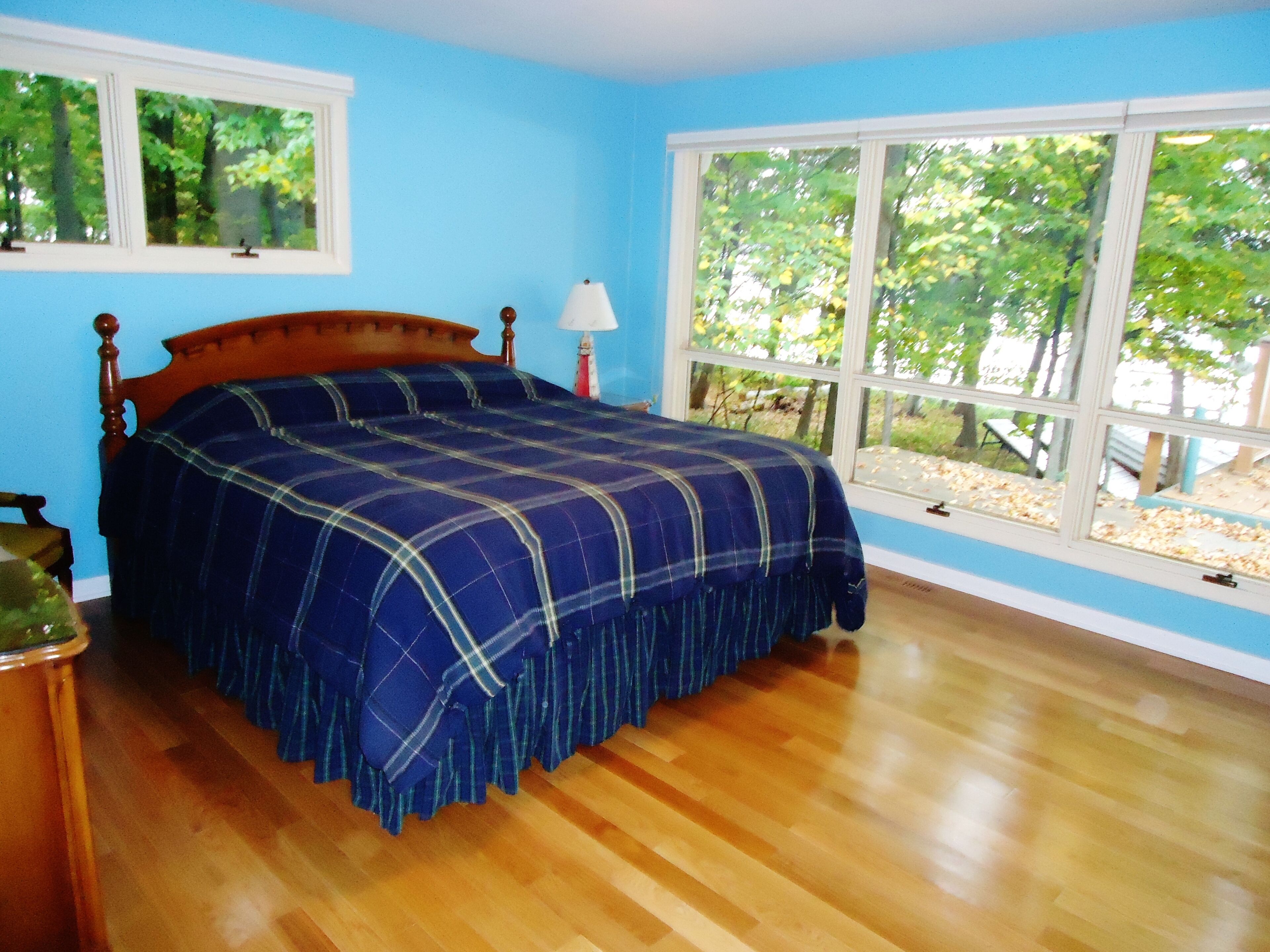 Murphy's Glen- Big Glen Lake Waterfront