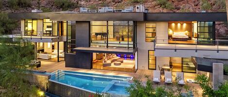 Outdoor pool, a heated pool