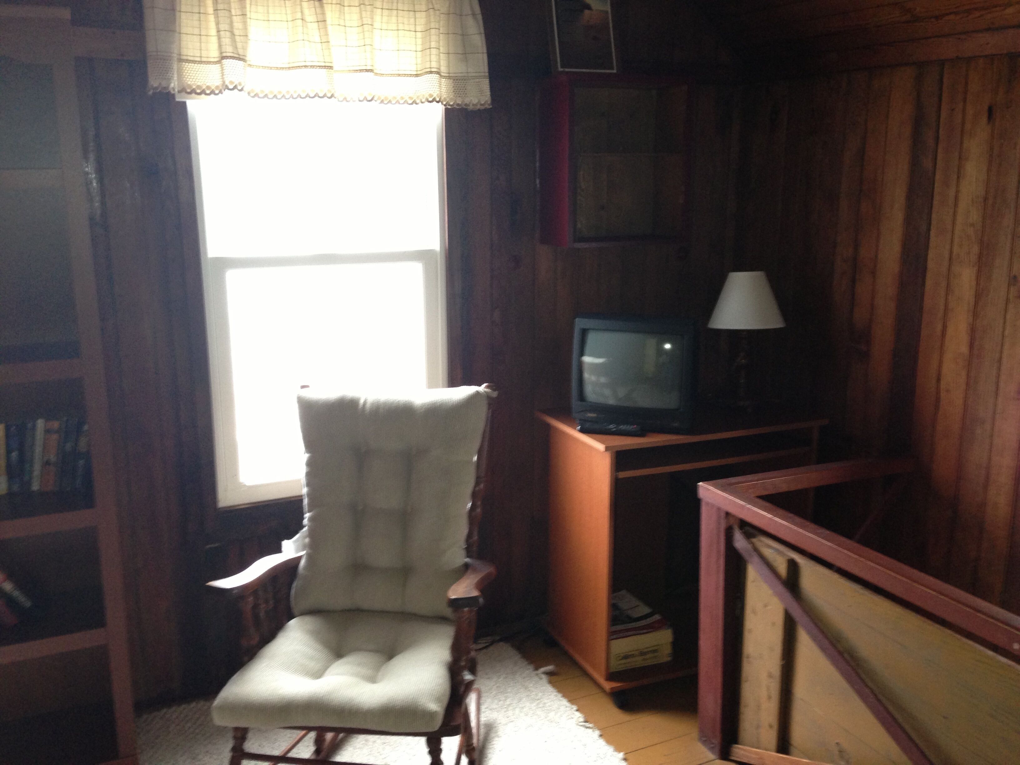 Quiet, Cozy Cottage With Two Waterfronts, On Lake Ontario And Johnson's Creek