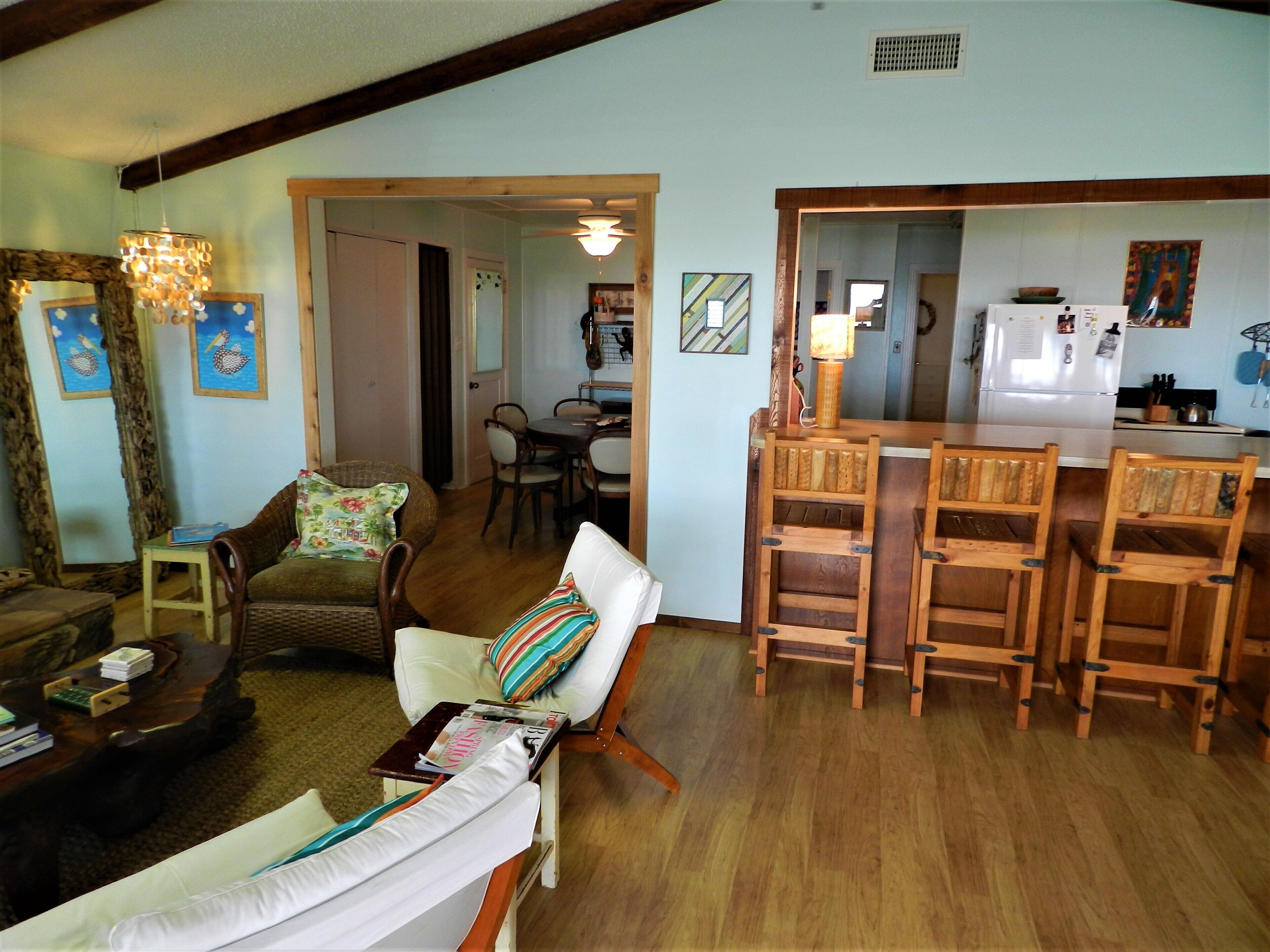 "Flying Fish" Bay Front Home!! Fishing Pier outside your front door