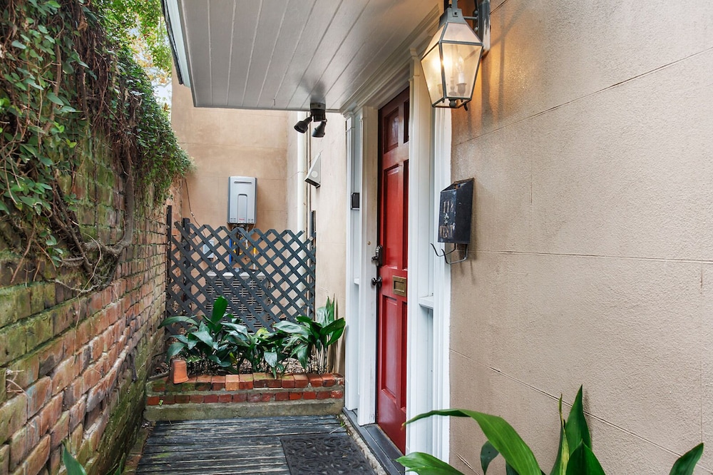 Garden Level of Grand Savannah Home