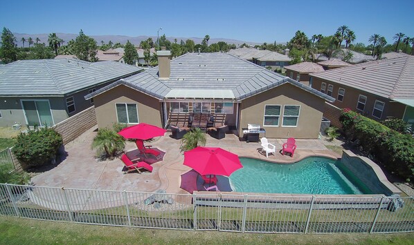 Outdoor pool, a heated pool