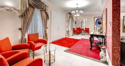 Weißes Haus Kanada-14 Schlafzimmer, 9 Waschräume auf 3 Morgen für 28 Gäste in Brampton