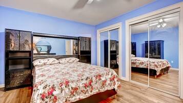 12 makuuhuonetta, ilmainen Wi-Fi