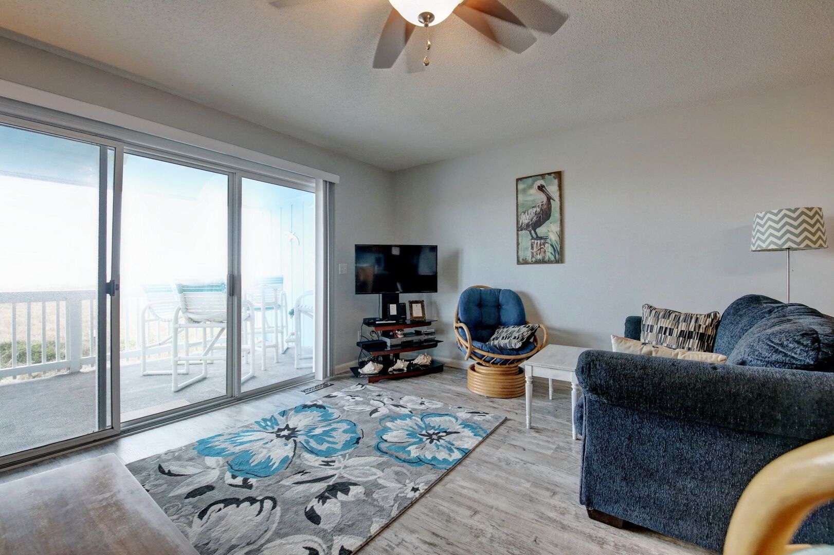 Oceanfront 2 bedroom condo- Pet Friendly- Mermaids Retreat