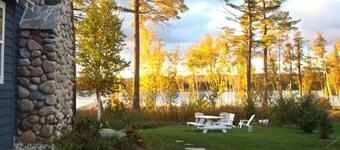 Charming Cottage on Lake Bellaire