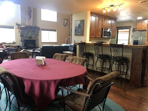Dining - King's Cabin, just 2 miles from the Park entrance in West Glacier! (West Glacier)
