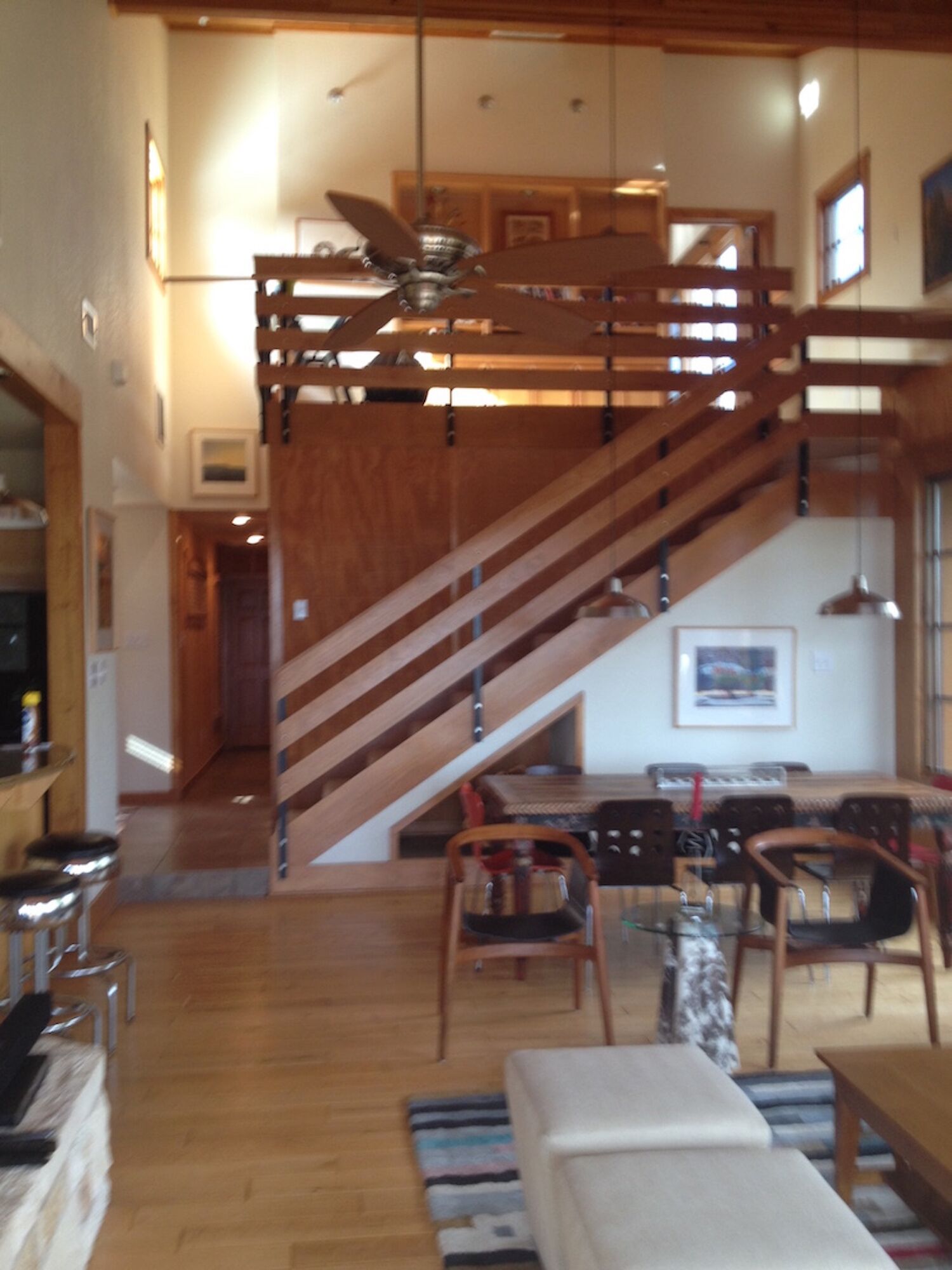 Treetop Ridge/Contemporary Log Cabin