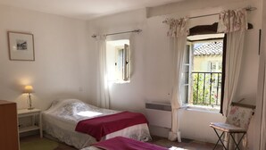 2 Schlafzimmer, Bügeleisen/Bügelbrett, Internetzugang, Bettwäsche