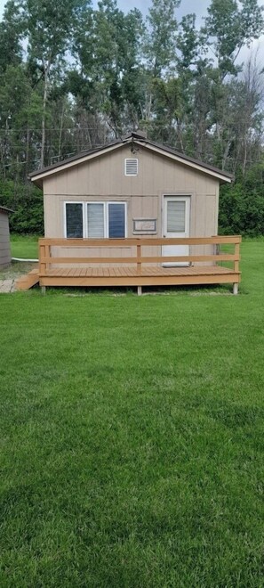 Exterior - Schuster's Fox River Resort on the Fox -Perch Place (Omro)