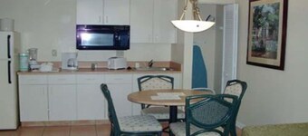 Great Golf/Tennis/Spa location in Timeshare Resort @ Vacation Village 