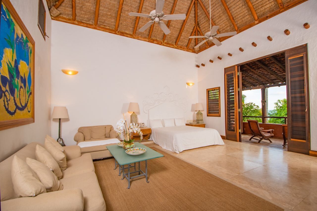 Spectacular Ocean Front Villa in Mexico´s most exclusive and private resort