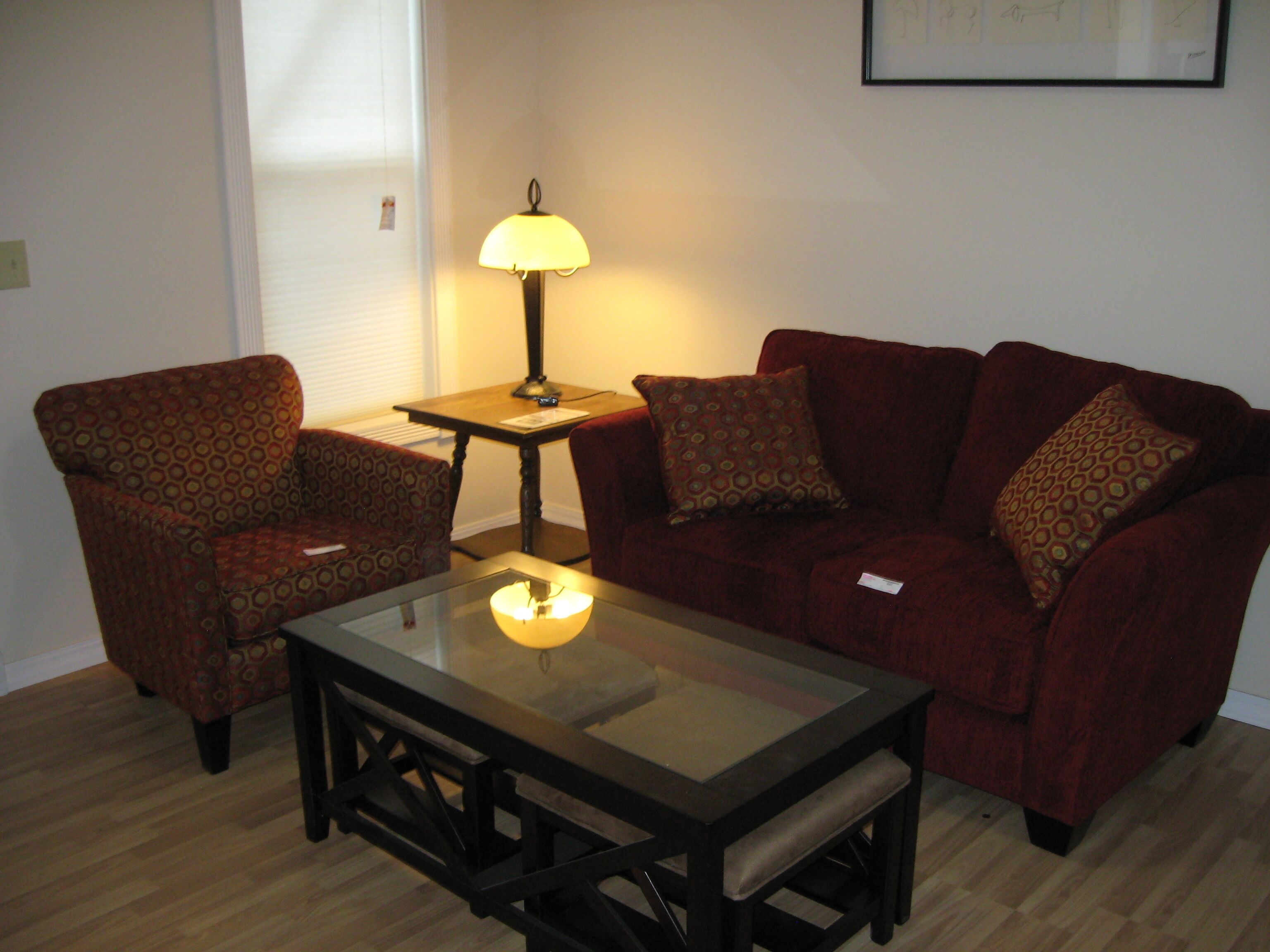 DOWNTOWN WALLA WALLA COTTAGE Long term rates available