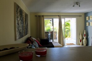 TV connectée, médiathèque, vidéothèque, chaîne hi-fi