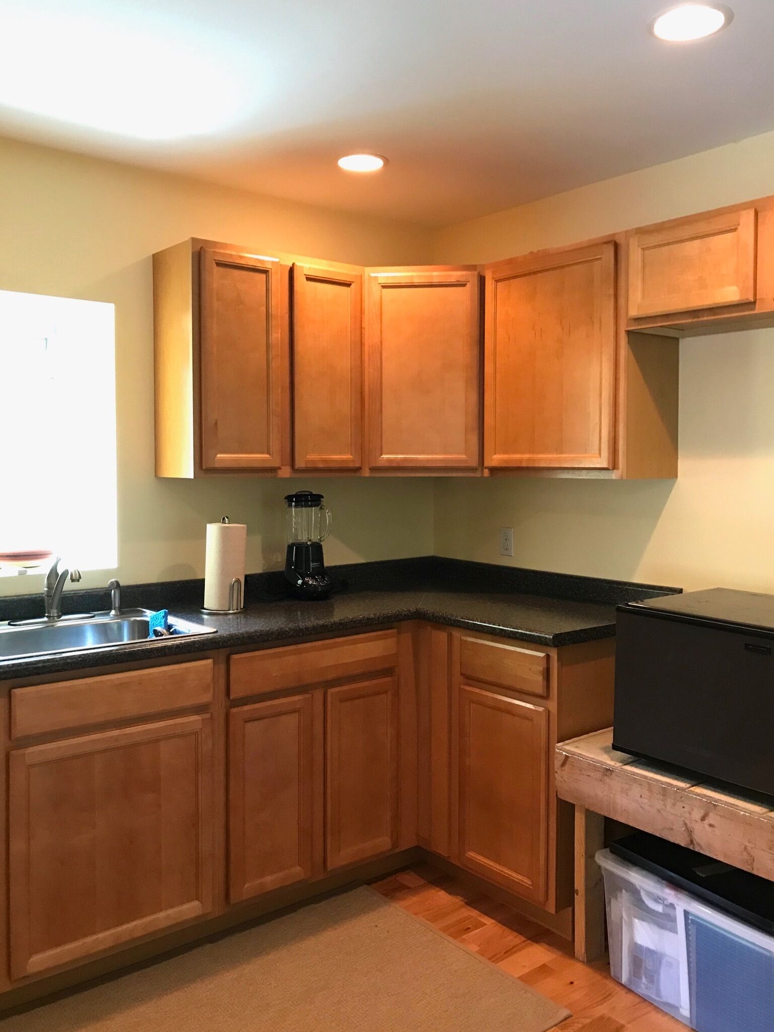 Charming Sunny Studio with Detached Garage in the Upper Connecticut Valley