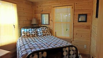 3 Schlafzimmer, Bügeleisen/Bügelbrett, Reisekinderbett, Bettwäsche