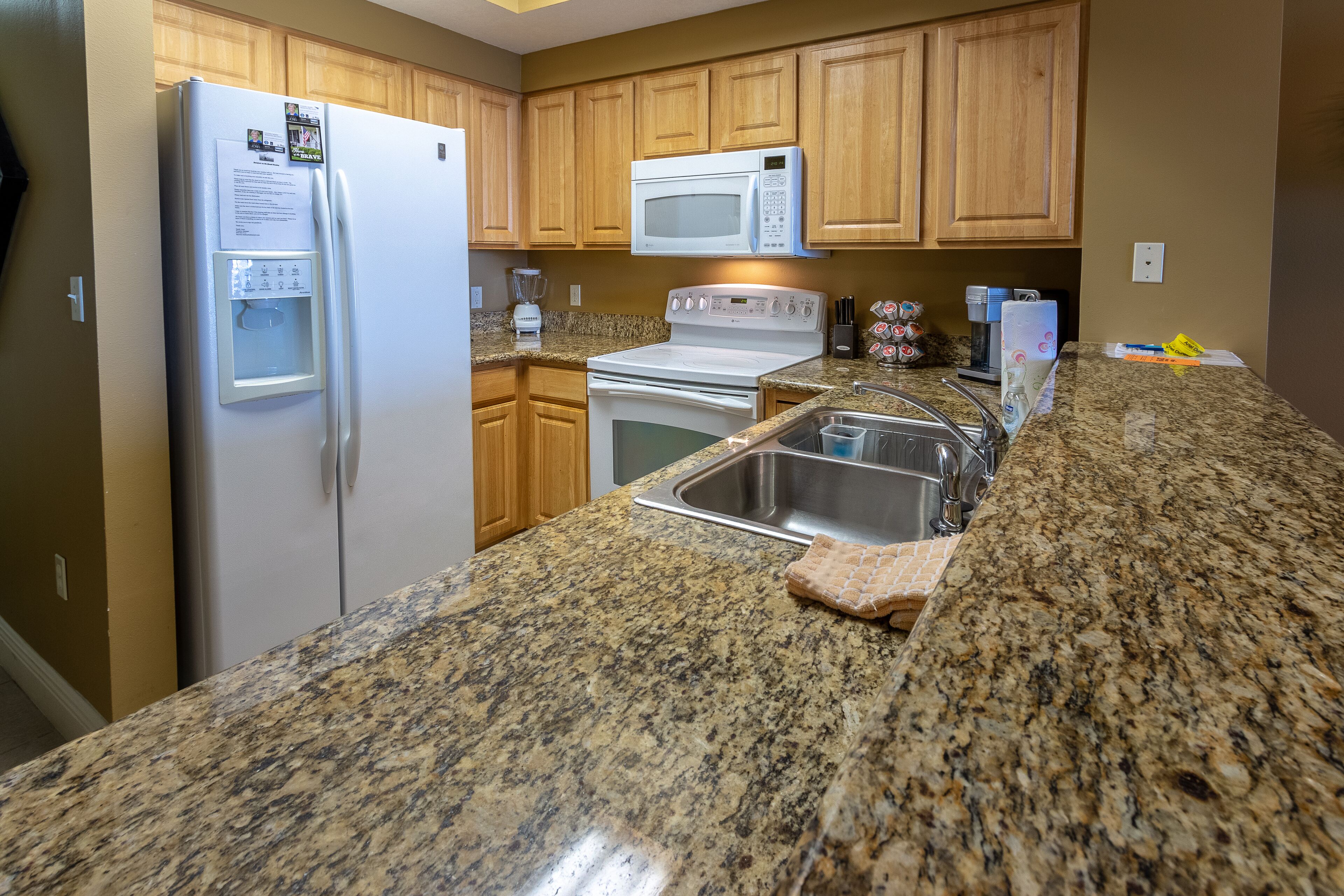 WHY NOT SPEND THANKSGIVING WEEK AT THE BEACH?? SPECIAL WEEKLY RATE!!!!!