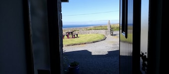 Stay in Luxury and Unlock Exclusive Access to a Private Castle tour!!