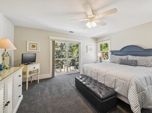 4 عدّة غرف نوم ومكتب ومكواة/لوح كي وإنترنت مجاني