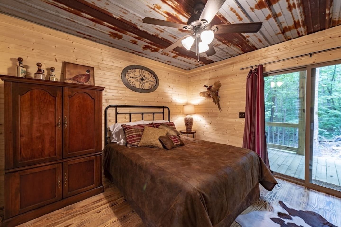 2 chambres, fer et planche à repasser, Wi-Fi, literie fournie