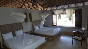 6 bedrooms, in-room safe, iron/ironing board, free WiFi - ...casaemelina-puertoescondido...contact us for a deal !
25m Pool, huge property (Puerto Escondido)