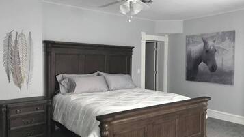 1 chambre, fer et planche Ă  repasser, Wi-Fi gratuit, draps fournis