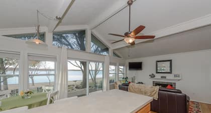 Lake Lewisville Lakefront - Frisco Location