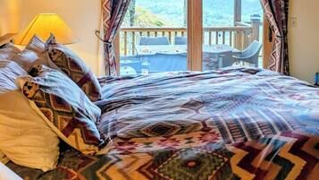 3 chambres, fer et planche à repasser, lit parapluie, Wi-Fi gratuit