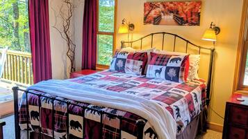 3 bedrooms, iron/ironing board, travel cot, free WiFi